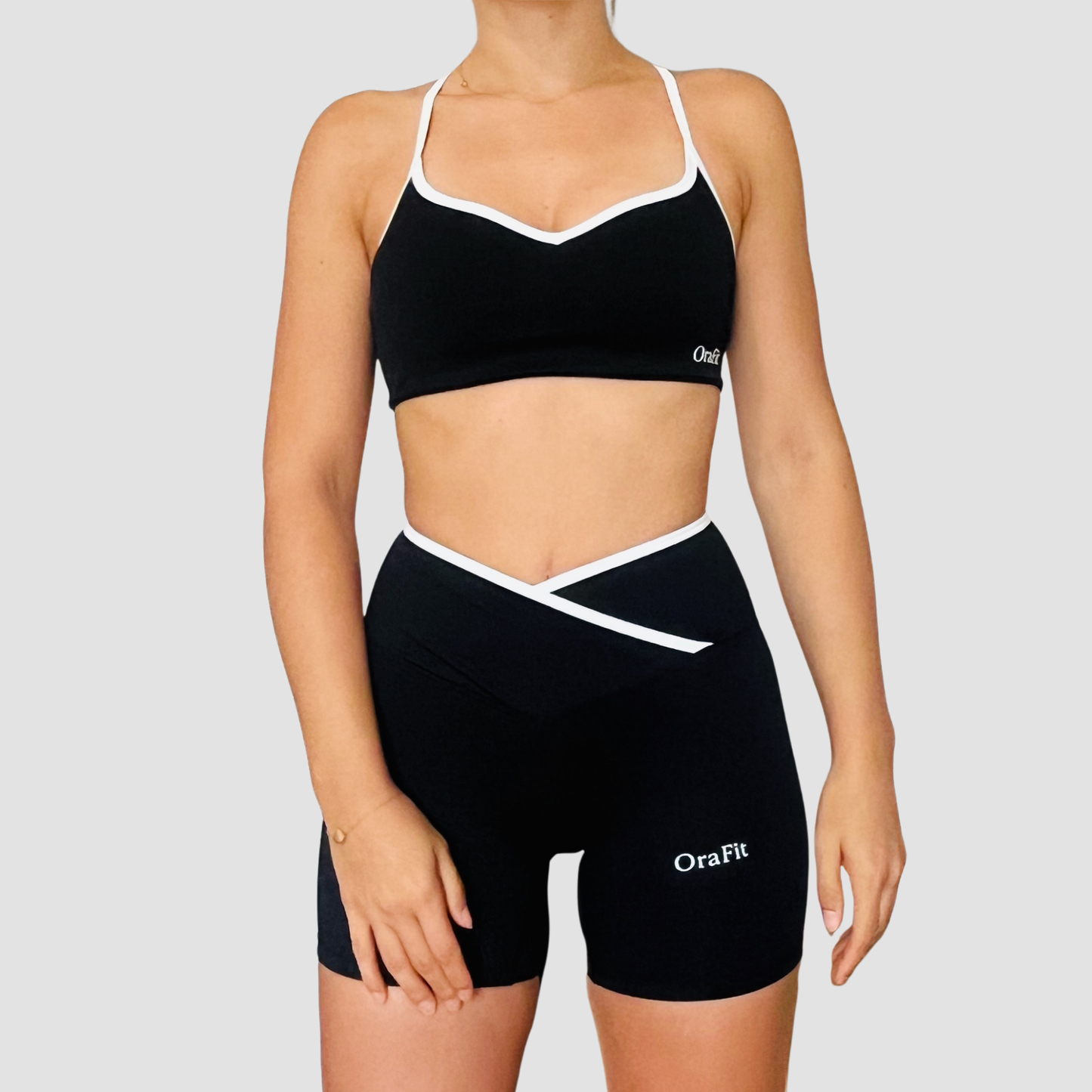 Ensemble Stella Short brassière noir face