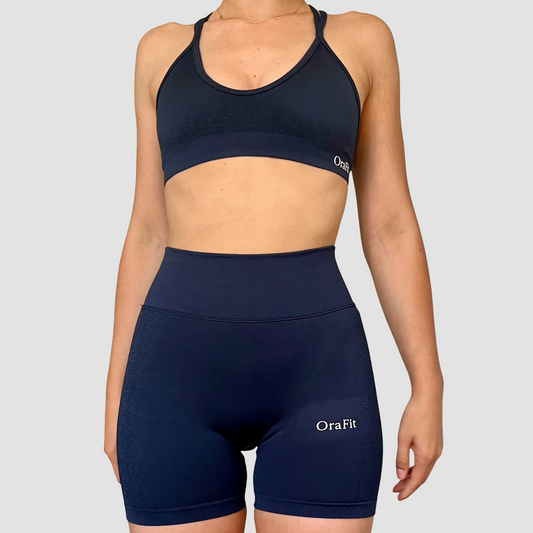 brassière de face bleu marine et bretelles croisées de face