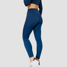 Katia – legging seconde peau OraFit, coloris beige vue de dos
