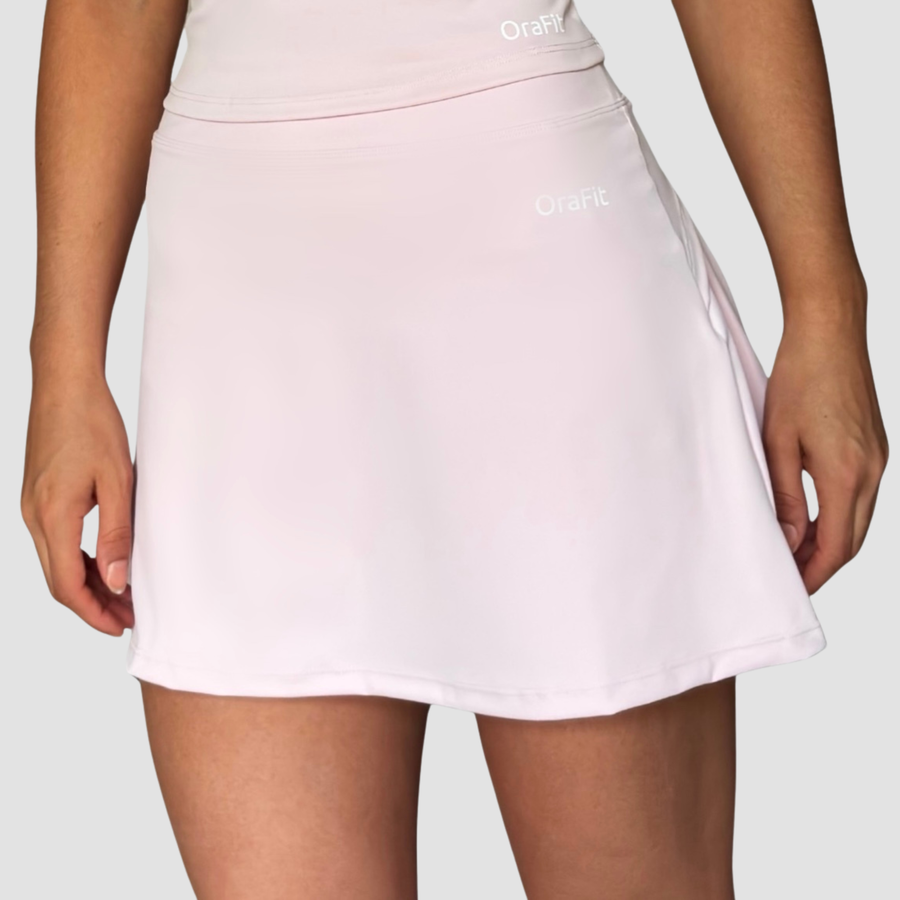Serena – jupe-short plissée avec poche OraFit, vue de face