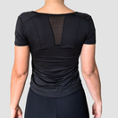 Caroline – T-shirt respirant OraFit, coloris noir vue de face