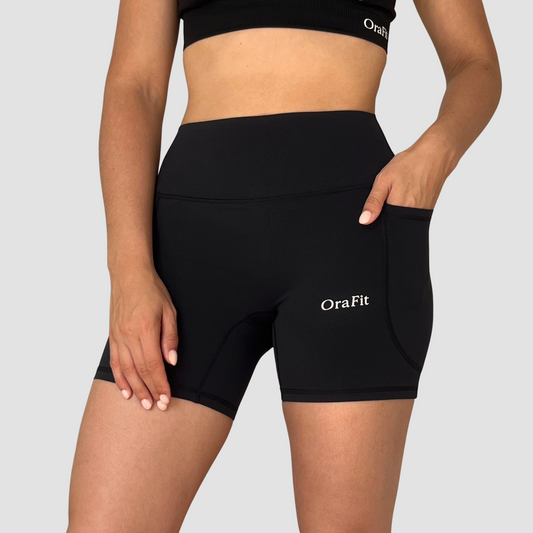 Short Lisa à poches noir