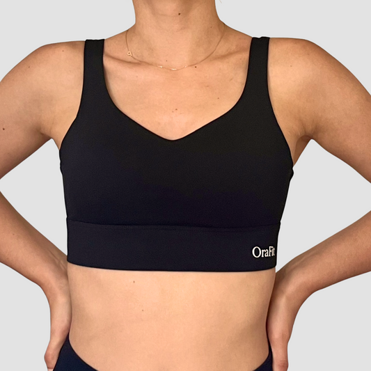 Brassière femme maintien fort noir avec agrafes soutient gorge vue de face
