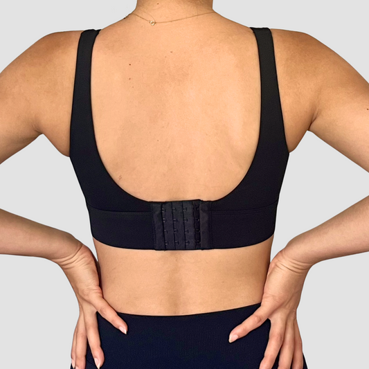 Brassière femme maintien fort noir avec agrafes soutient gorge vue de dos