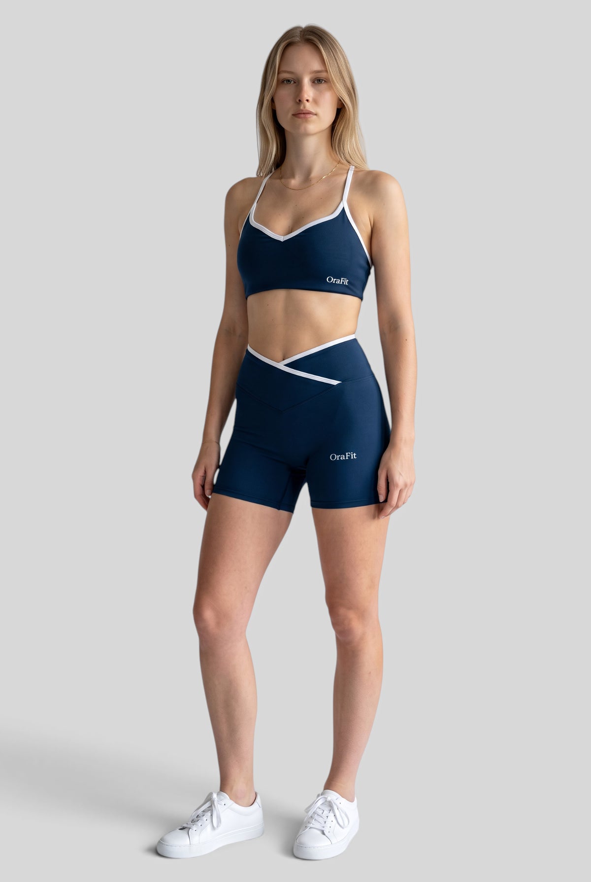 Stella - Short contrasté - Bleu foncé
